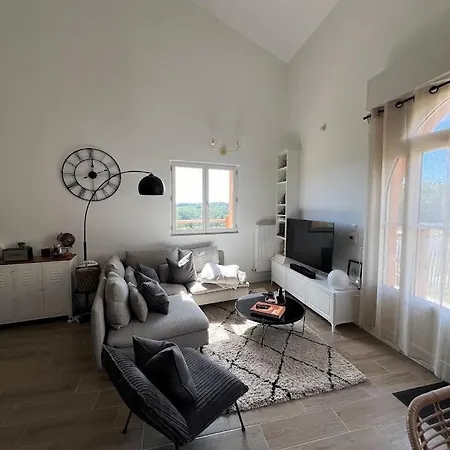 Maison Carignan-de-Bordeaux