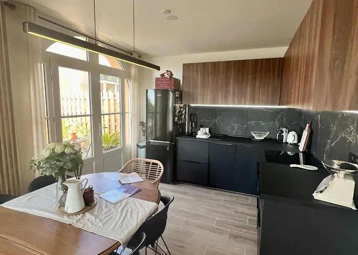 アパート Maison *